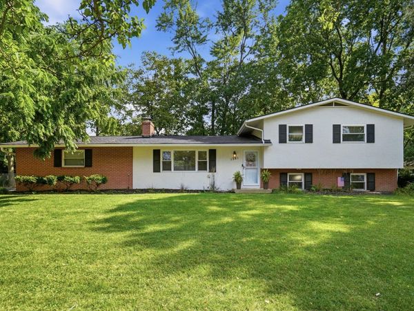 1381 Zollinger Road , Columbus, OH 43221