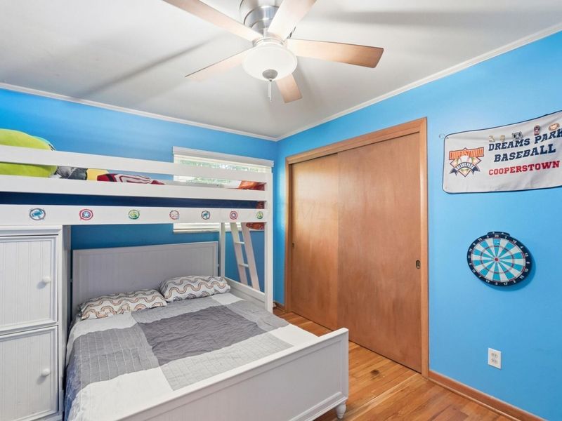 1381 Zollinger Road, Columbus, OH 43221 Photo 33