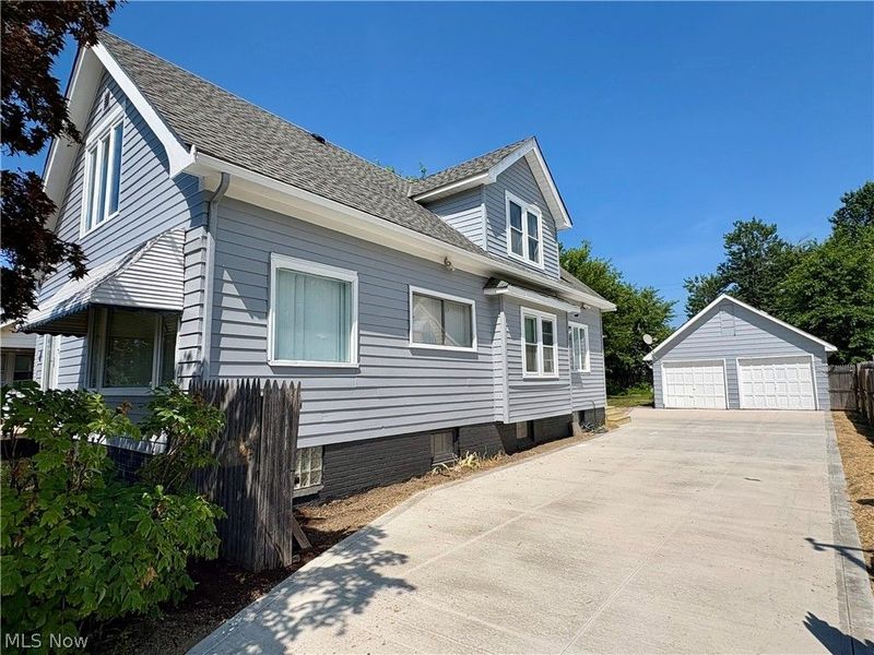 891 E 232nd Street, Euclid, OH 44123 Photo 31