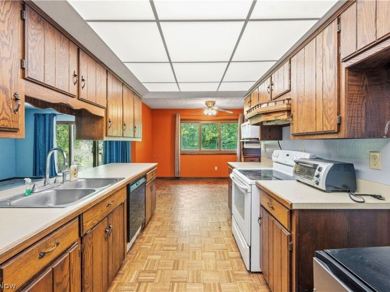 5231 Donner Drive, Clinton, OH 44216 Photo 8