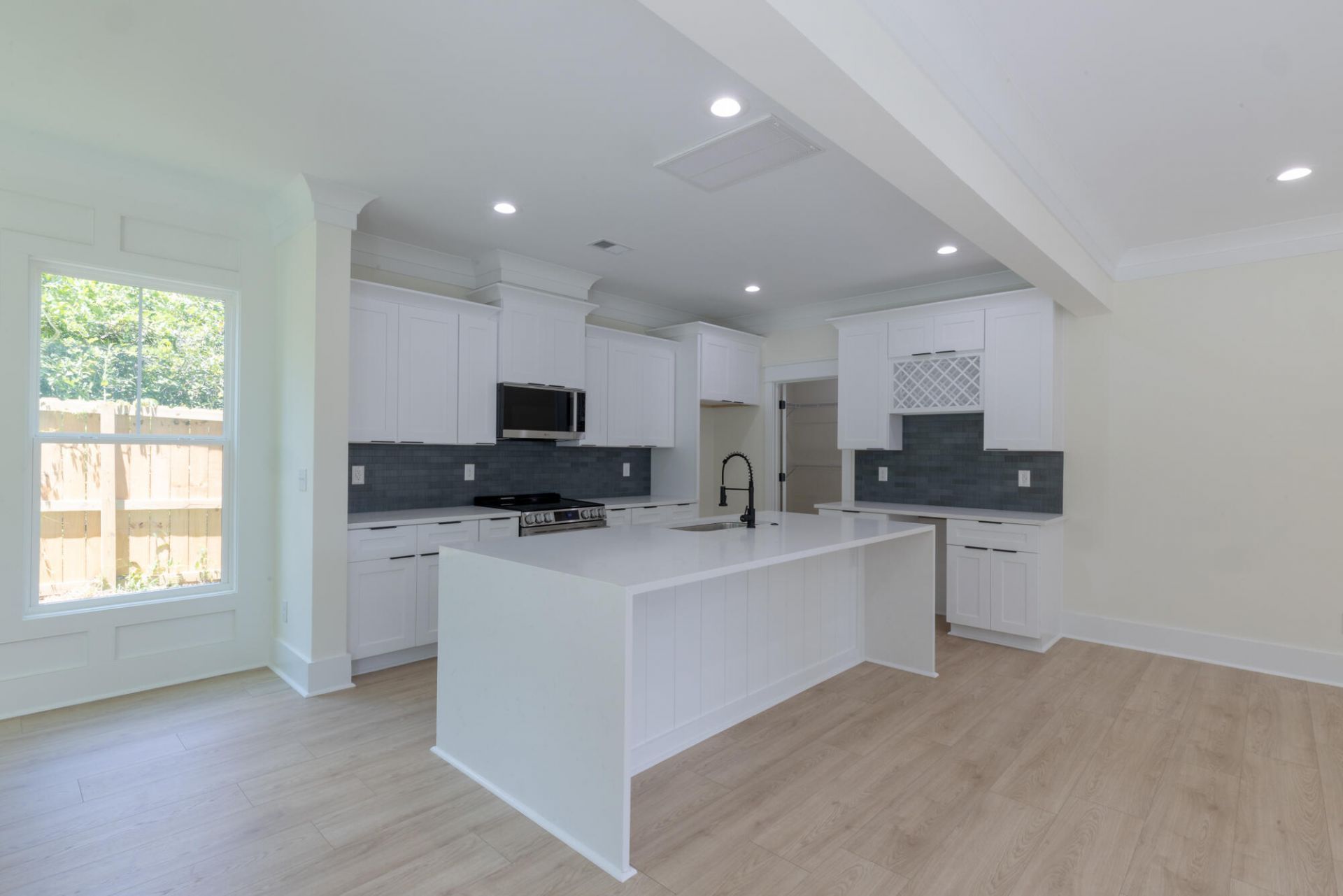 5533 Garrett Avenue Photo 13