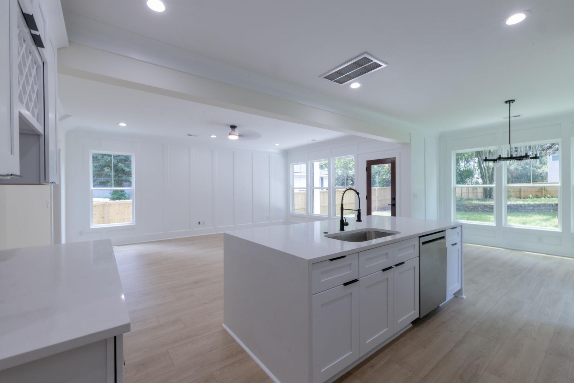 5533 Garrett Avenue Photo 24
