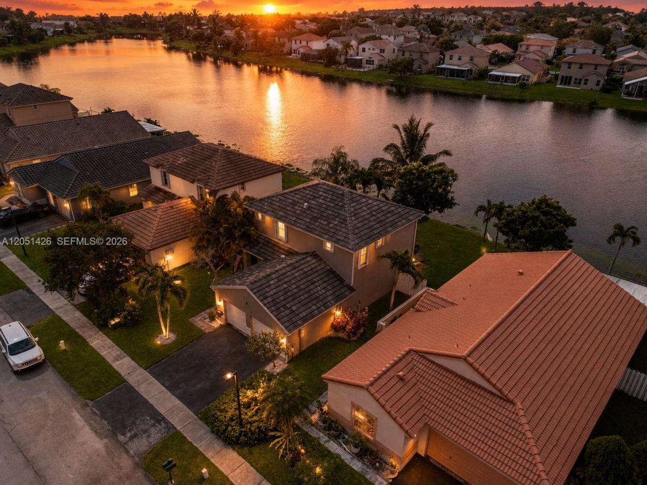 18546 NW 22nd St, Pembroke Pines, FL 33029 Photo