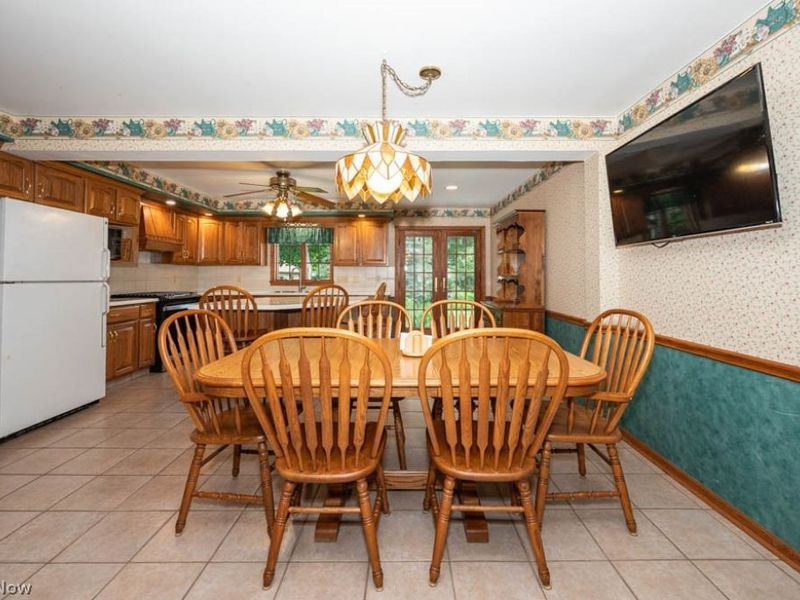8402 Weathered Wood Trail, Poland, OH 44514 Photo 7