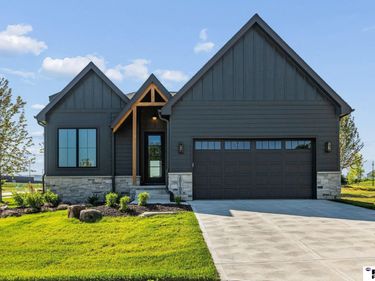 20101 W Street, Omaha, NE 68135