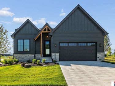 20101 W Street, Omaha, NE 68135