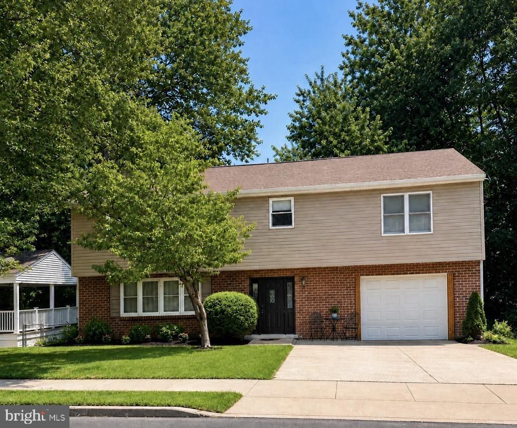 1408 DONNA AVENUE, WOODLYN, PA 19094
