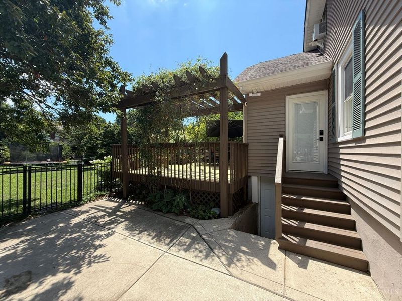 742 Barney Avenue, Wyoming, OH 45215 Photo 23