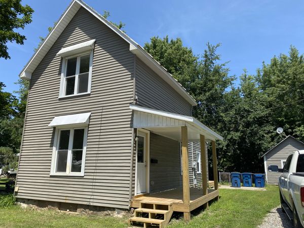 118 Peckham Street, Coldwater, MI 49036