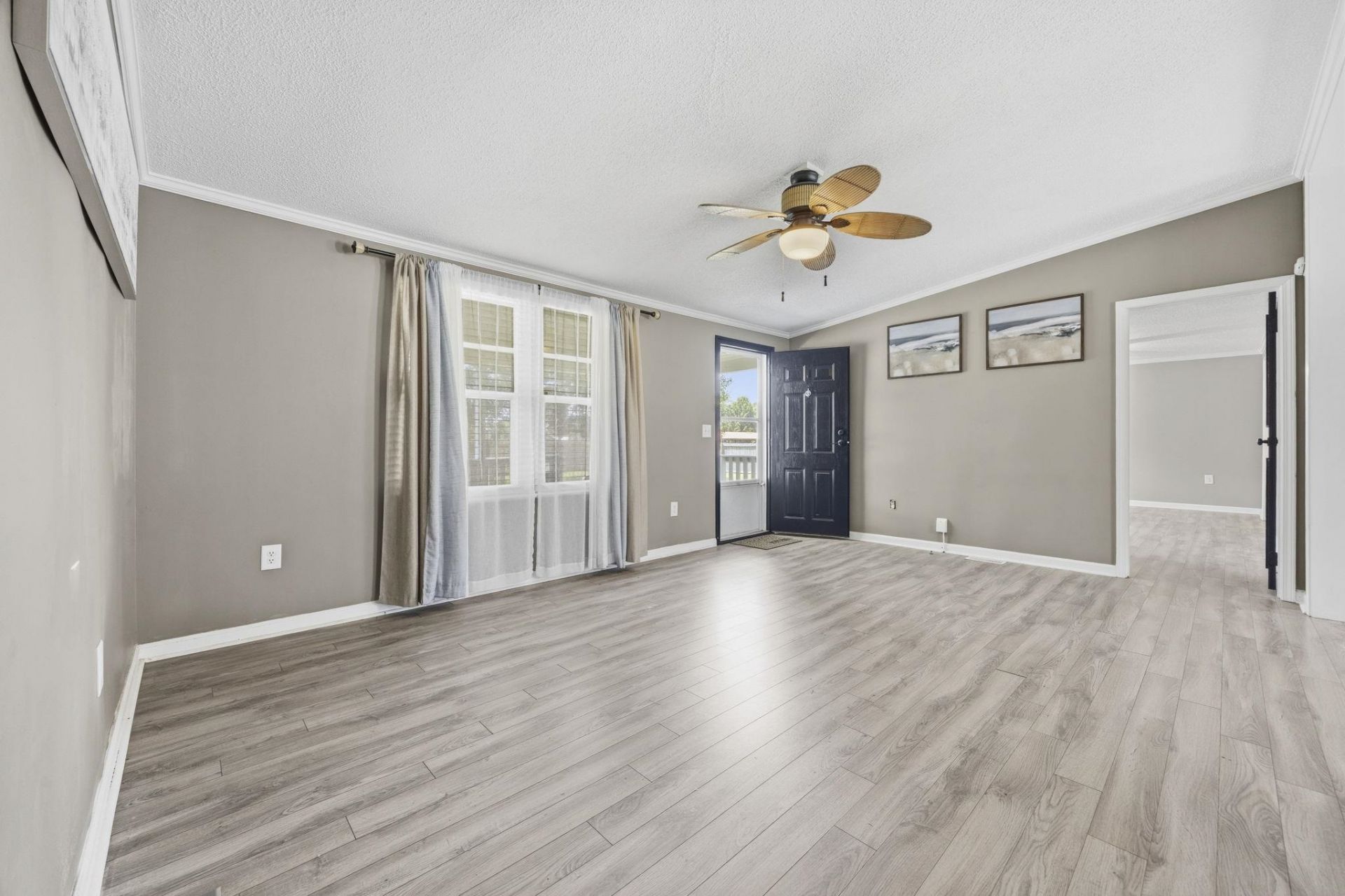 3578 Townsend Ln. Photo 11