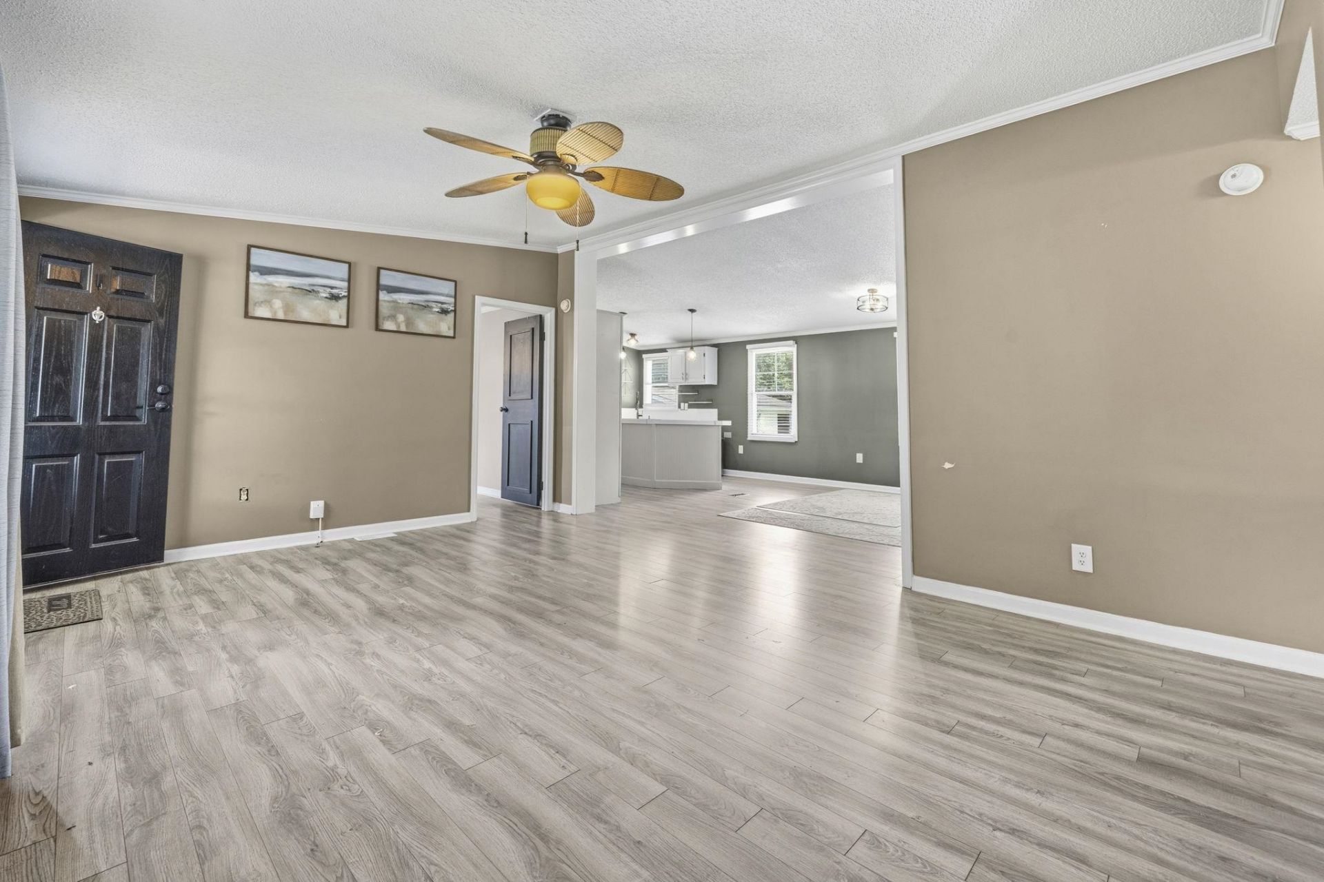 3578 Townsend Ln. Photo 12