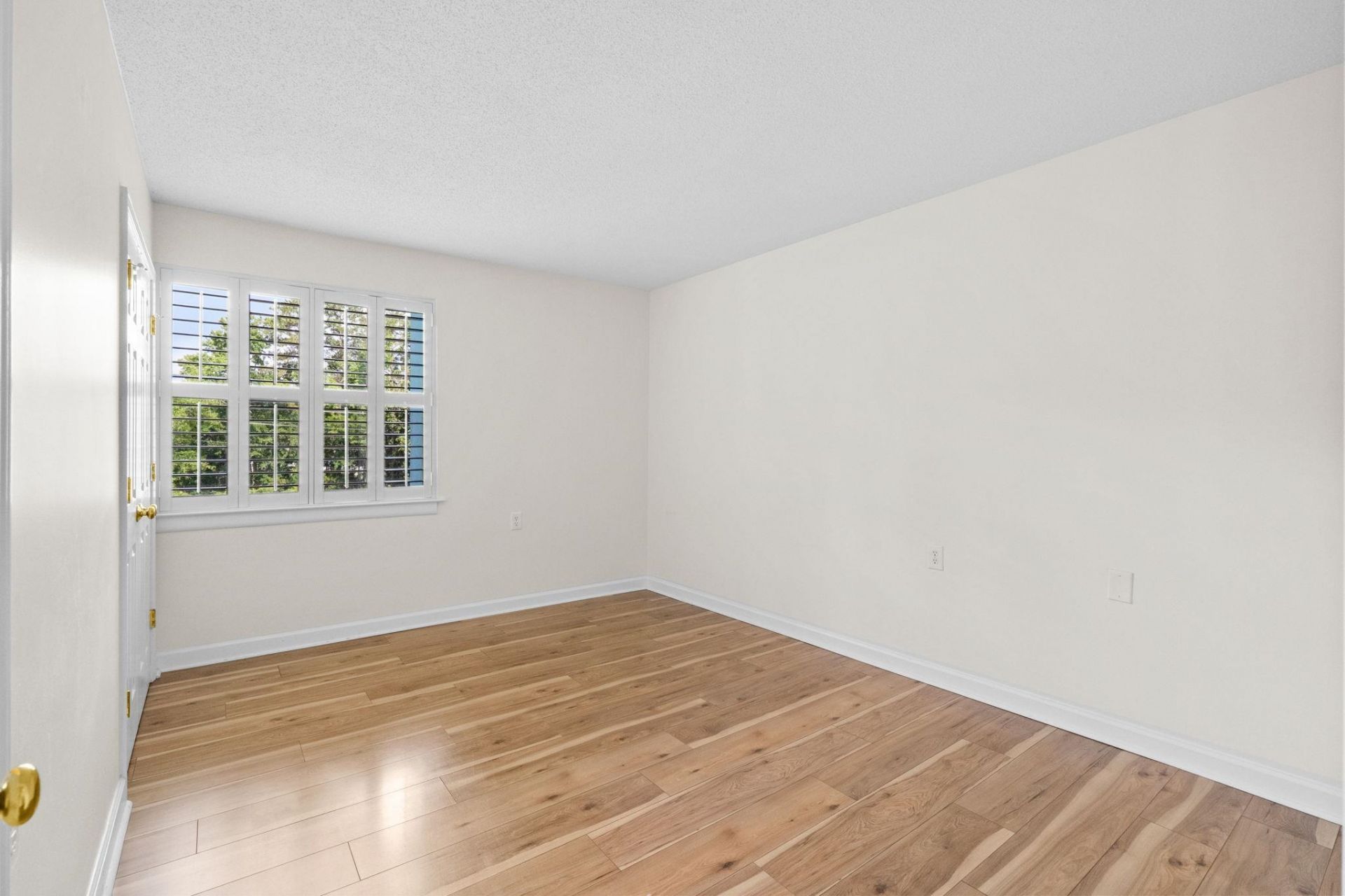 5001 Little River Rd.  Photo 27