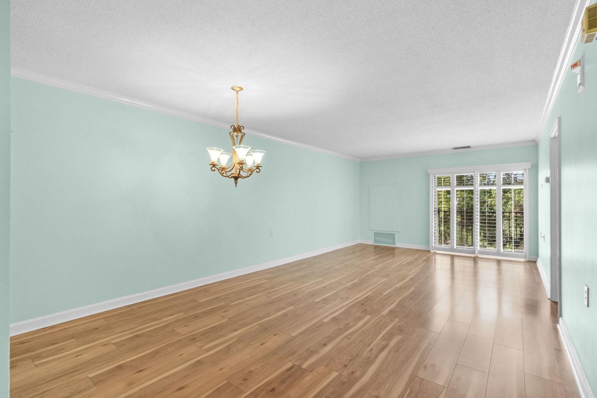 5001 Little River Rd.  Photo 9