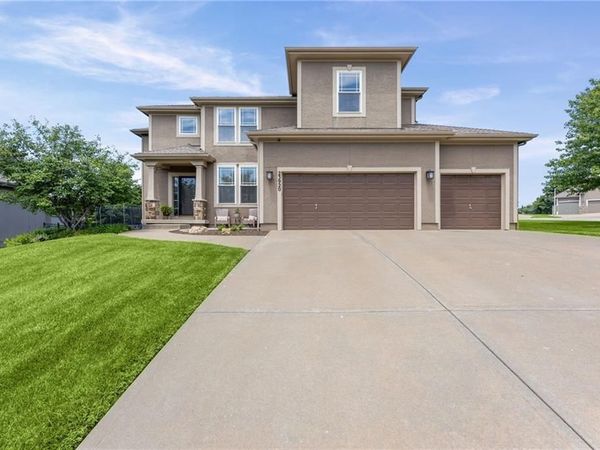 23920 W 124th Court, Olathe, KS 66061