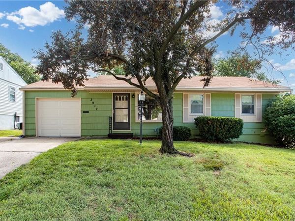 3917 S Spring Street, Independence, MO 64055
