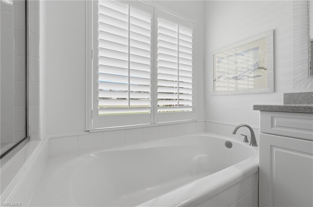 14846 Crescent Cove Dr, Fort Myers, FL 33908 Photo