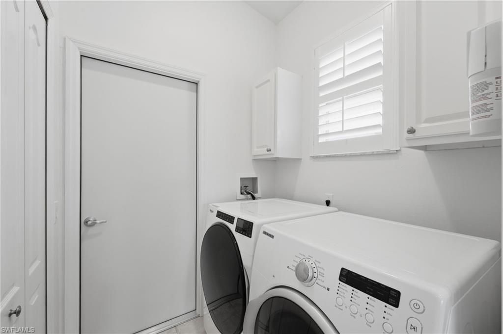 14846 Crescent Cove Dr, Fort Myers, FL 33908 Photo