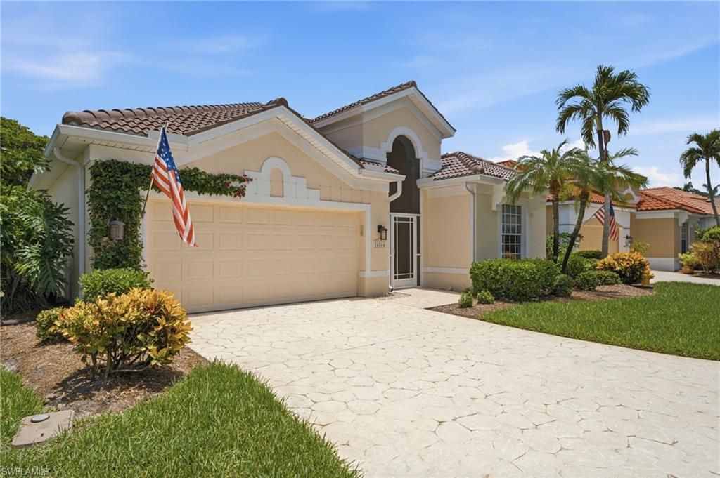 14846 Crescent Cove Dr, Fort Myers, FL 33908 Photo