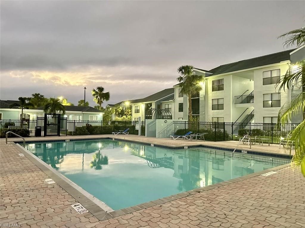 13615 Eagle Ridge Dr, Unit 1614, Fort Myers, FL 33912 Photo