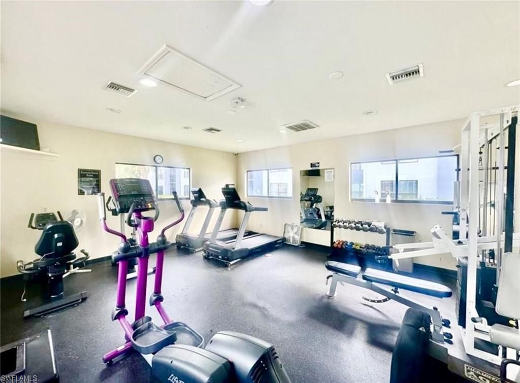 13615 Eagle Ridge Dr, Unit 1614, Fort Myers, FL 33912 Photo