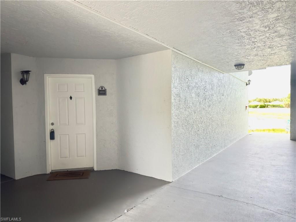 13615 Eagle Ridge Dr, Unit 1614, Fort Myers, FL 33912 Photo