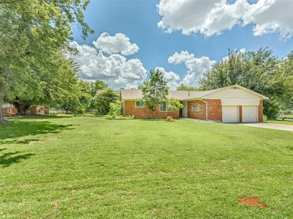 708 E Lea Terrace, Mustang, OK 73064