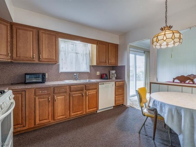 10774 Gordon Drive, Parma, OH 44130 Photo 11
