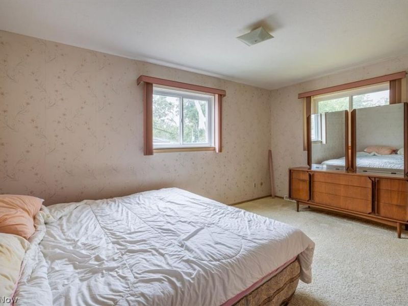 10774 Gordon Drive, Parma, OH 44130 Photo 14