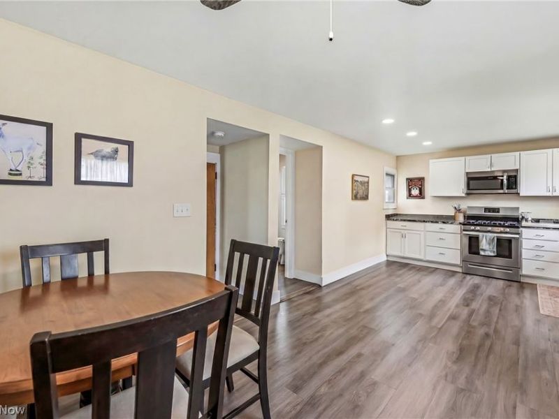 119 E Wilson Avenue, Girard, OH 44420 Photo 17