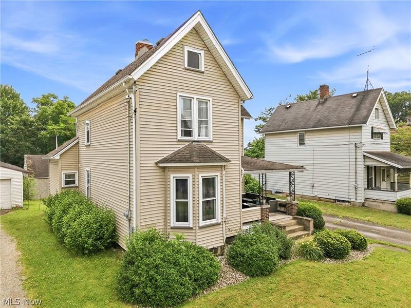 119 E Wilson Avenue, Girard, OH 44420 Photo 3