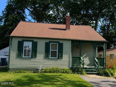 2724 Eldora Drive, Toledo, OH 43613