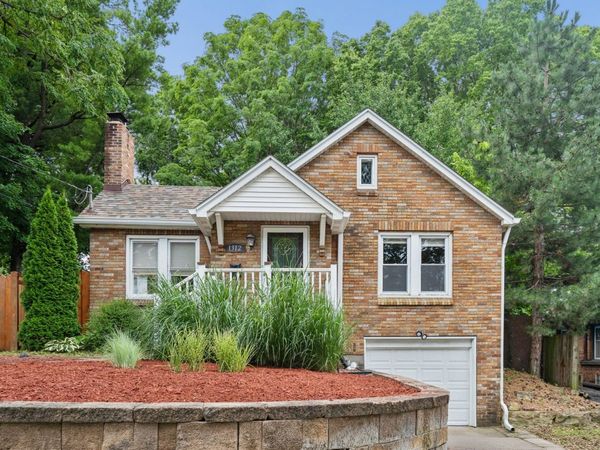 1312 22nd Avenue , Rock Island, IL 61201