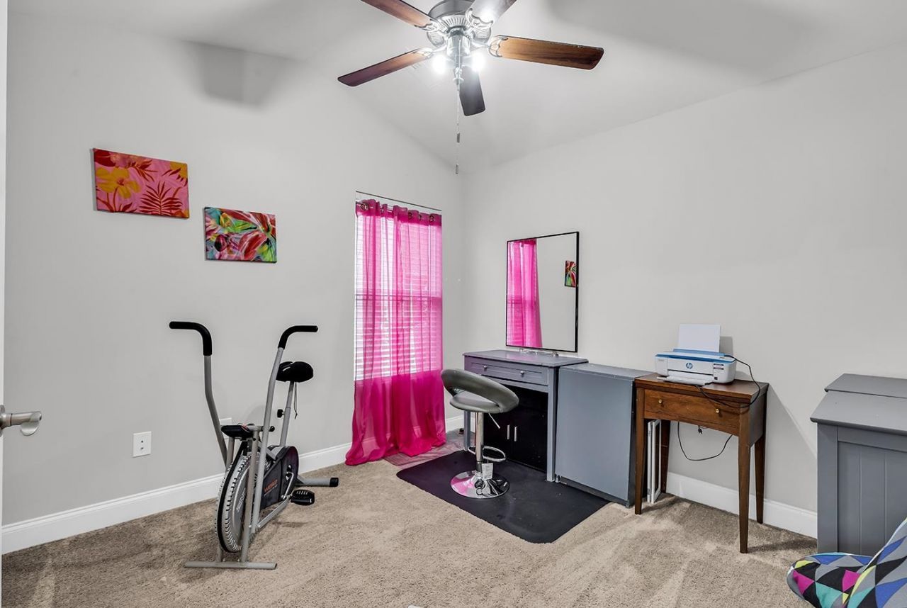 323 Borrowdale Dr.  Photo 10
