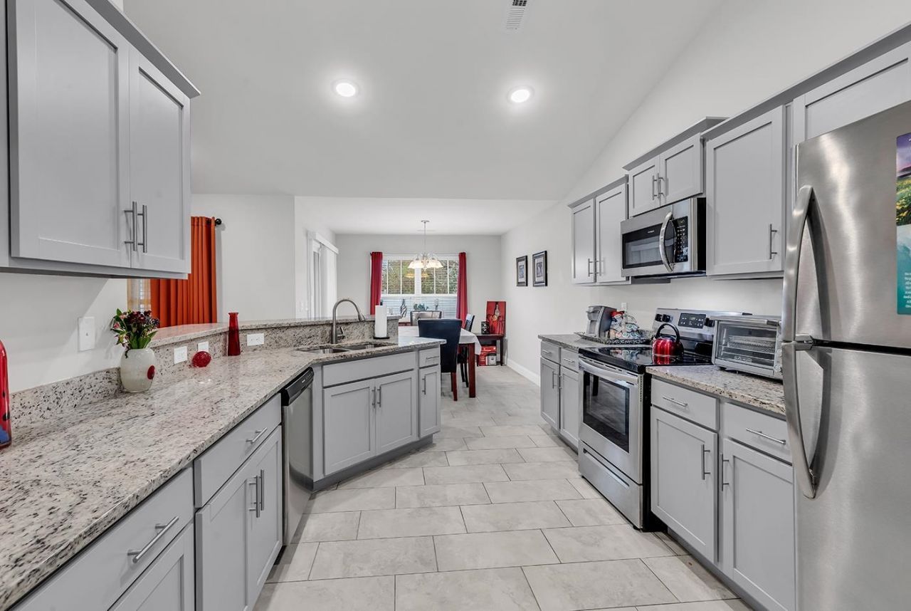 323 Borrowdale Dr.  Photo 24