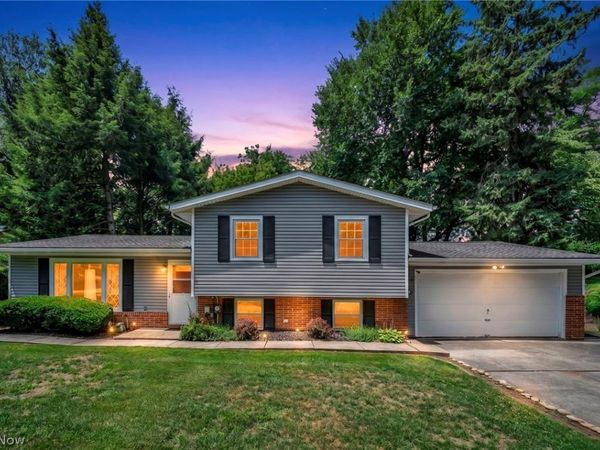 2725 Roberts Avenue NW, Canton, OH 44709