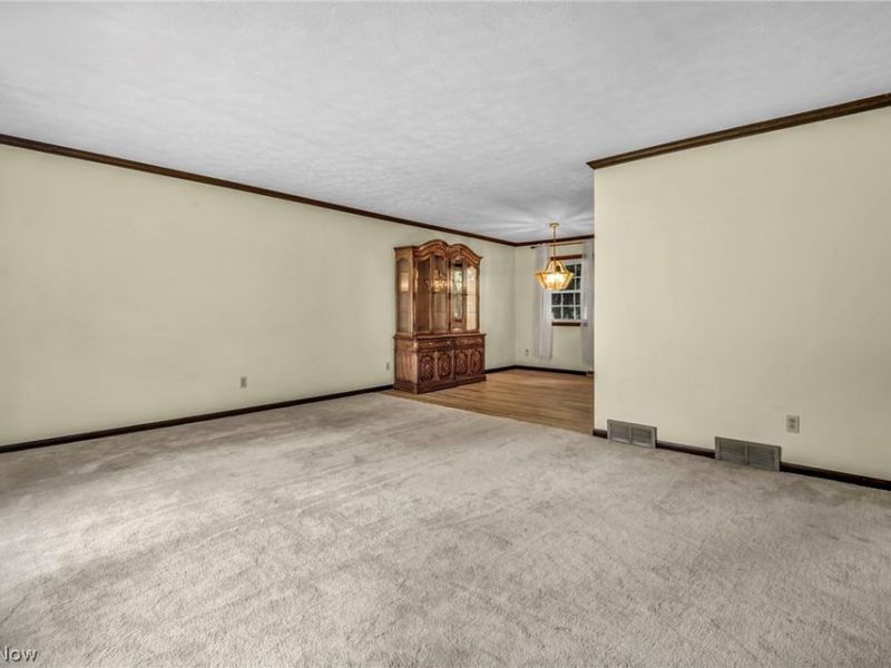 2725 Roberts Avenue NW, Canton, OH 44709 Photo 13
