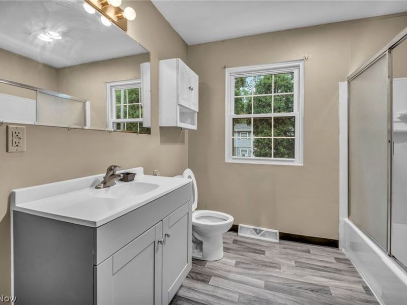 2725 Roberts Avenue NW, Canton, OH 44709 Photo 19