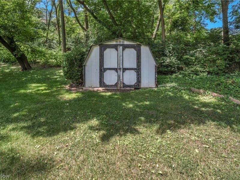 2725 Roberts Avenue NW, Canton, OH 44709 Photo 41