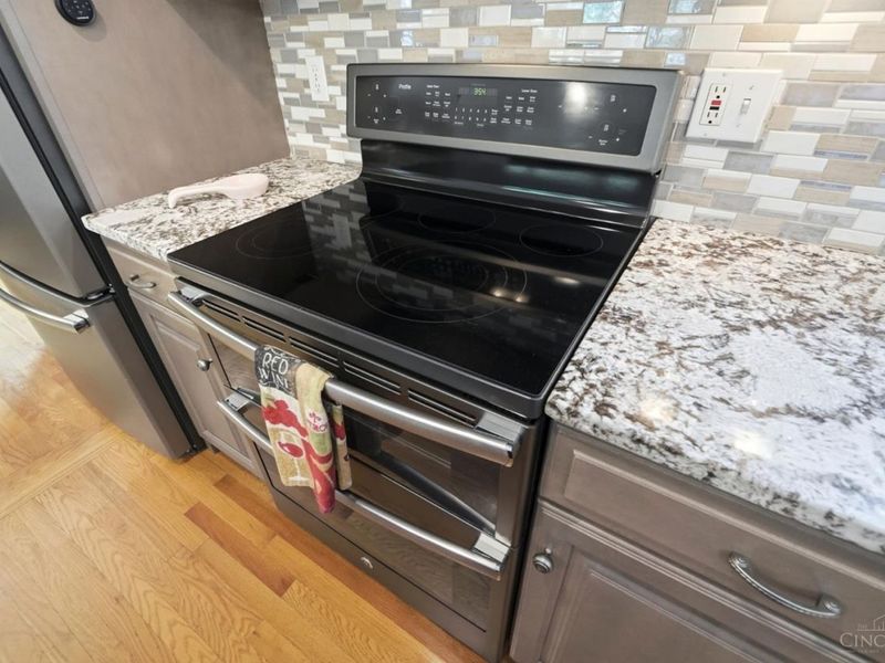 680 Silverhedge Drive, Springfield Twp., OH 45231 Photo 19