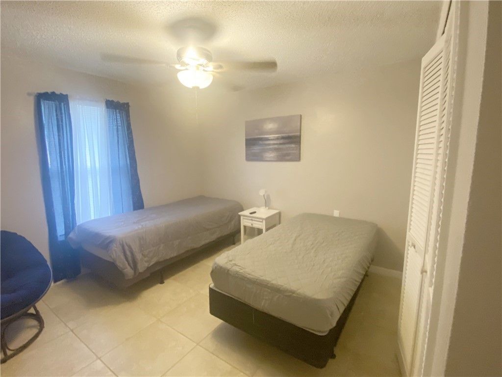 9225 101st Avenue, Vero Beach, FL 32967 Photo