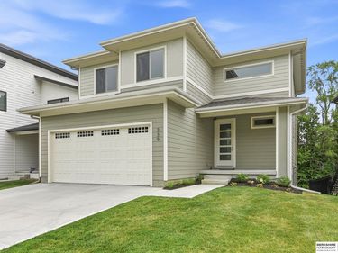 239 N Allen Street, Bennington, NE 68007
