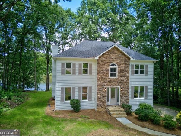 511 Lakeside Drive, Hiram, GA 30141