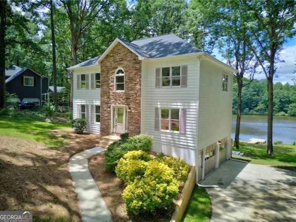 511 Lakeside Drive, Hiram, GA 30141