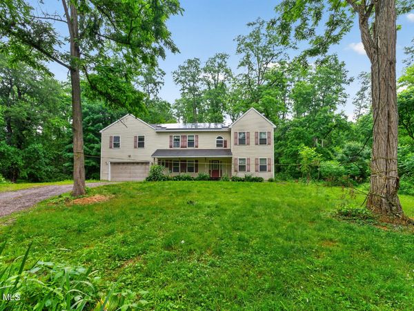 888 River Road, Schodack Landing, NY 12156
