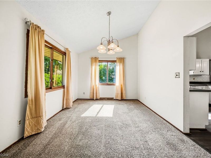 1077 Brainard Road, Highland Heights, OH 44143 Photo 7