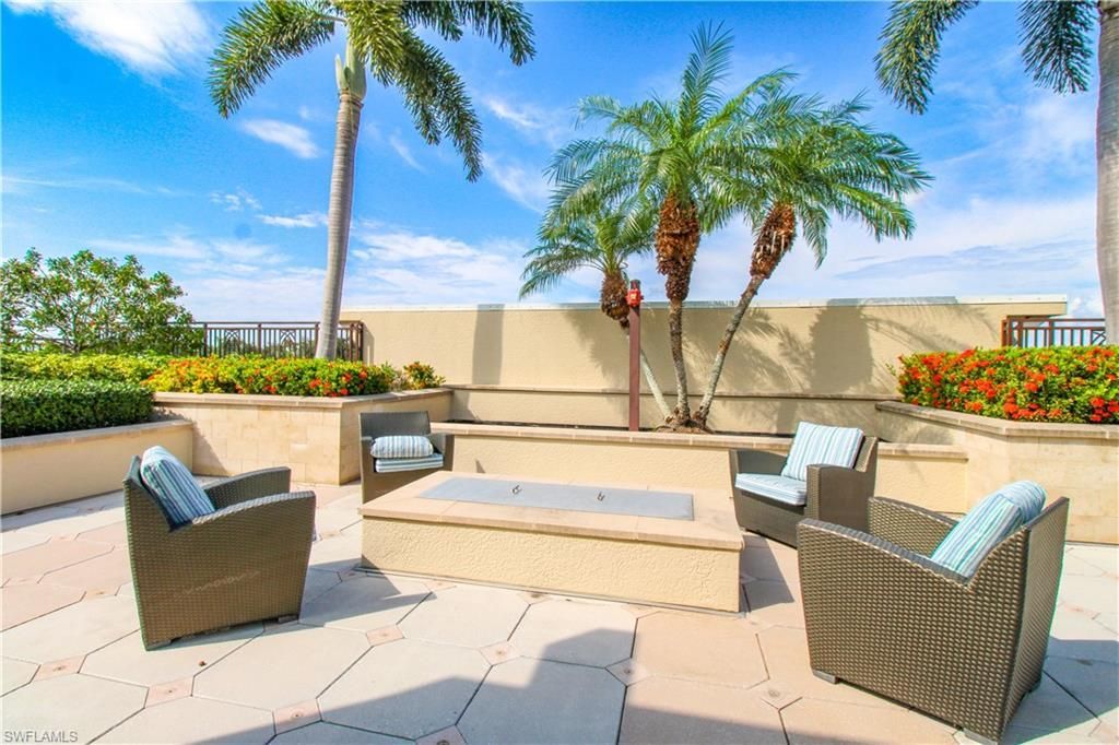 9123 Strada Pl, Unit 7410, Naples, FL 34108 Photo