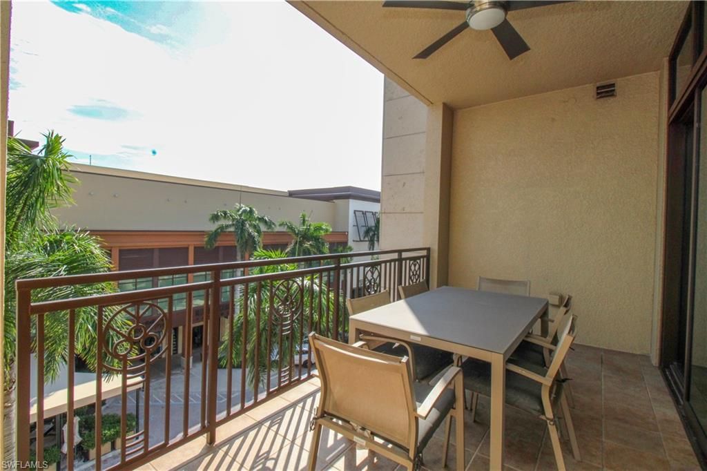 9123 Strada Pl, Unit 7410, Naples, FL 34108 Photo