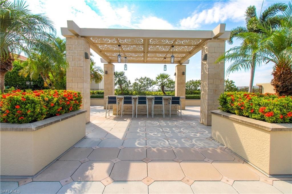 9123 Strada Pl, Unit 7410, Naples, FL 34108 Photo