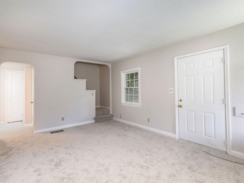 8320 Banbury Street, Springfield Twp., OH 45216 Photo 9