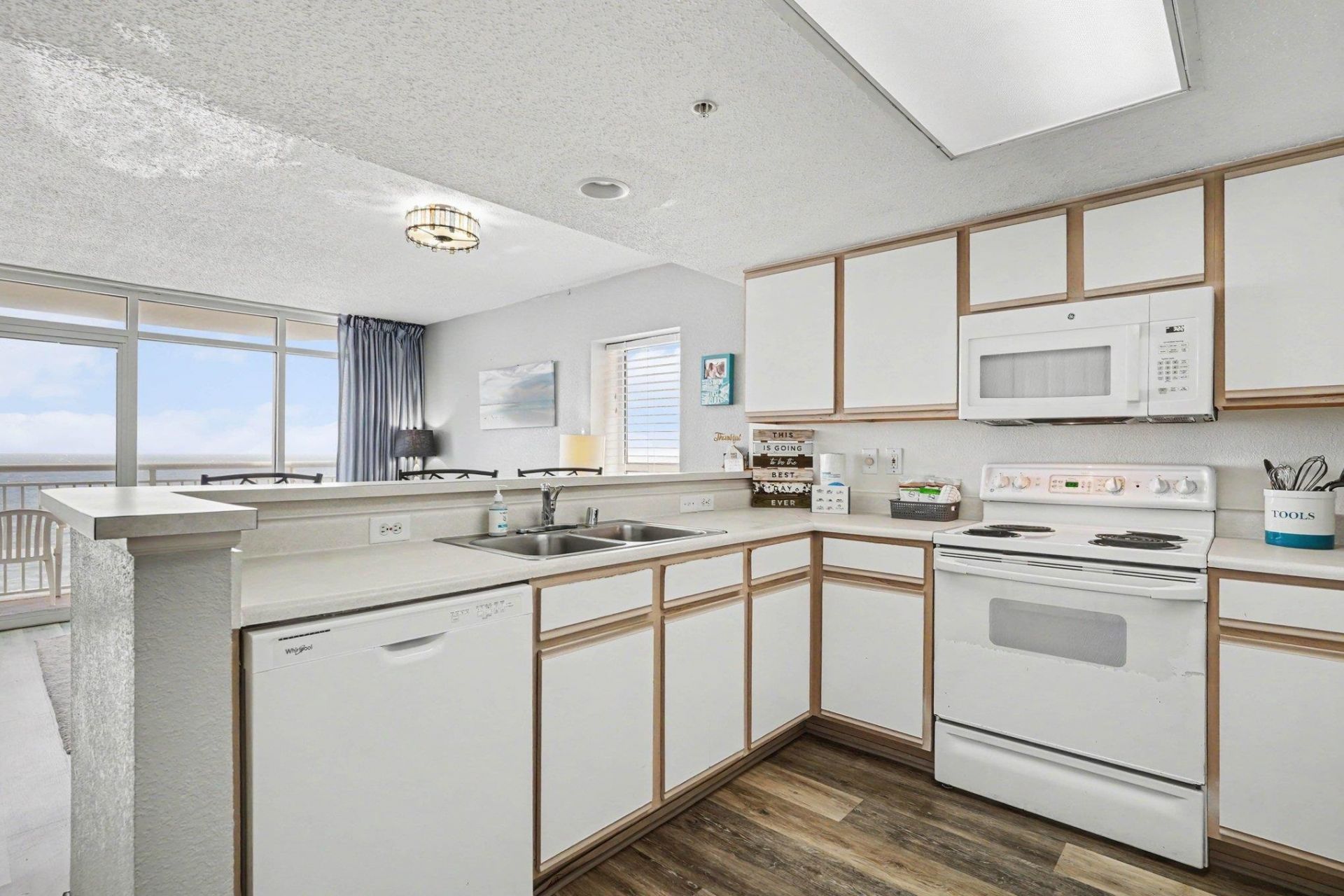 2701 S Ocean Blvd. Photo 7